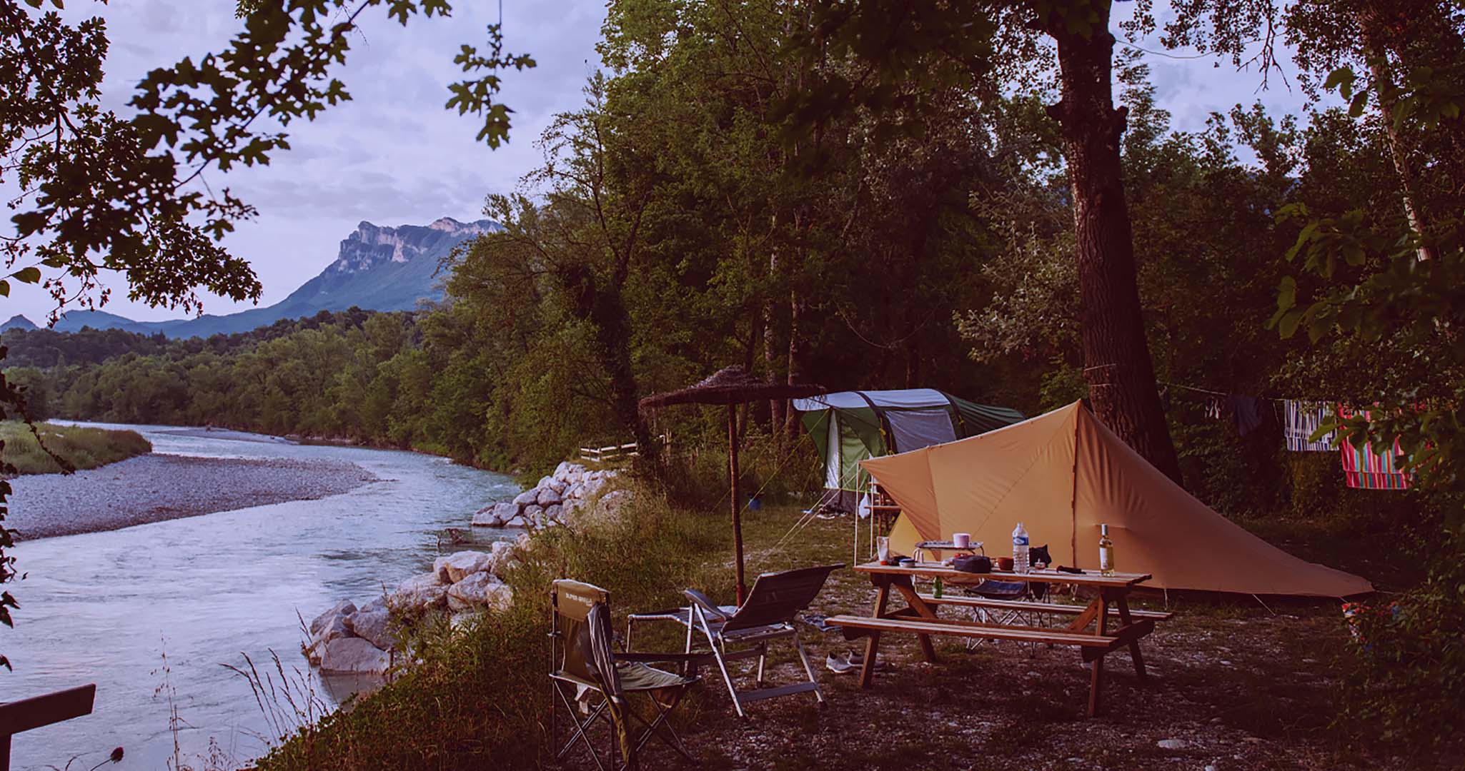 Les Chamberts, camping nature dans la Drôme