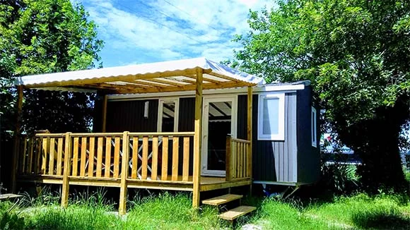 Cottage au camping Les Chamberts dans la Drôme