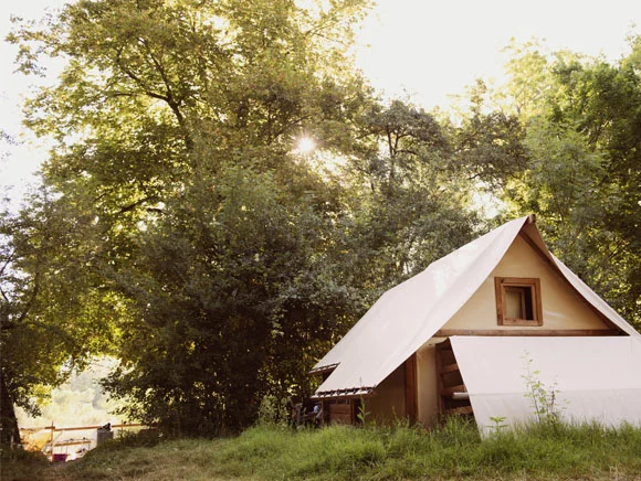 Tente Glamping au camping Les Chamberts dans la Drôme
